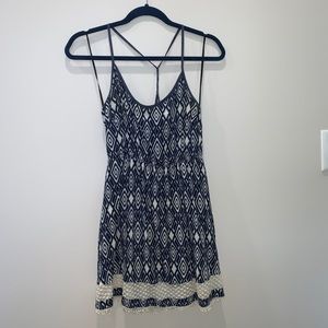 EN CREME Aztec Sundress. SMALL
